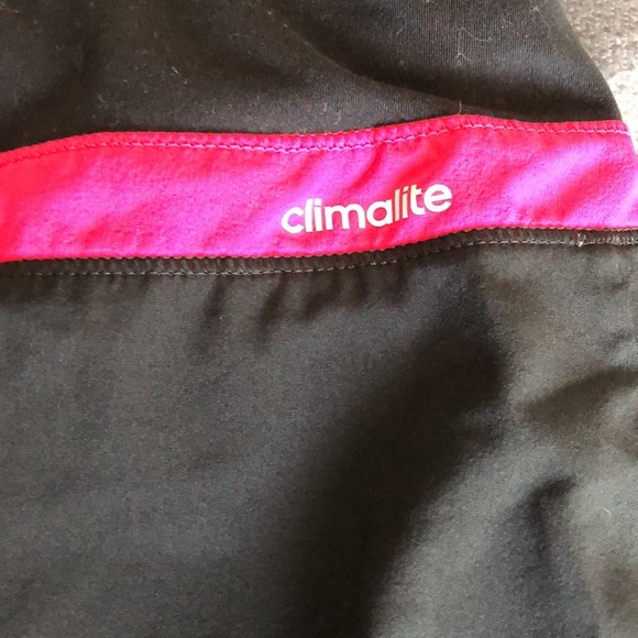 Women’s Adidas size medium climalite black and pink workout skirt with shorts - Picture 8 of 13